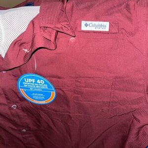 3XL maroon Columbia fishing shirt